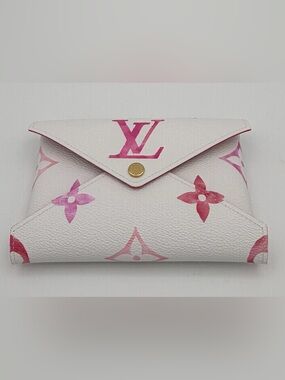 Louis Vuitton Kirigami Pochette Medium Watercolor Pink Monogram Pouch